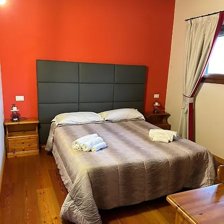 Gasthof La Corte Dell'ulivo Polazzo