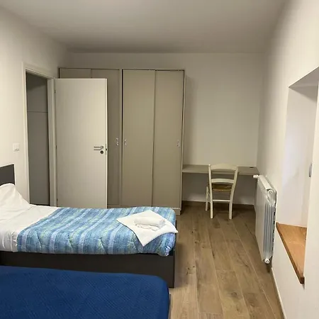 La Corte Dell'ulivo Gasthof Polazzo