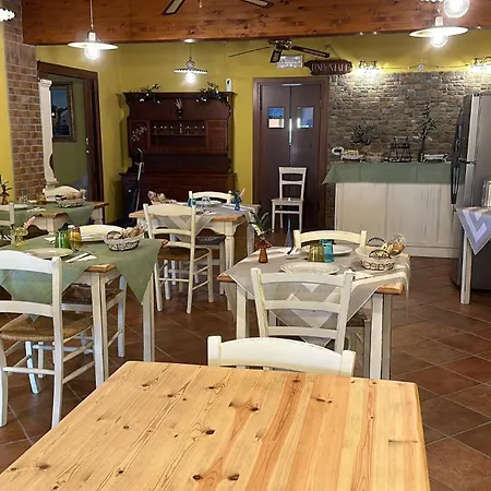 Pensión La Corte Dell'ulivo Polazzo