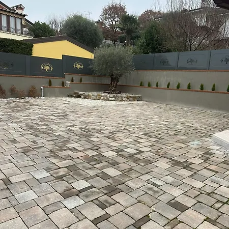 La Corte Dell'ulivo Gasthuis Polazzo