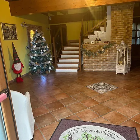 La Corte Dell'ulivo Pensión *